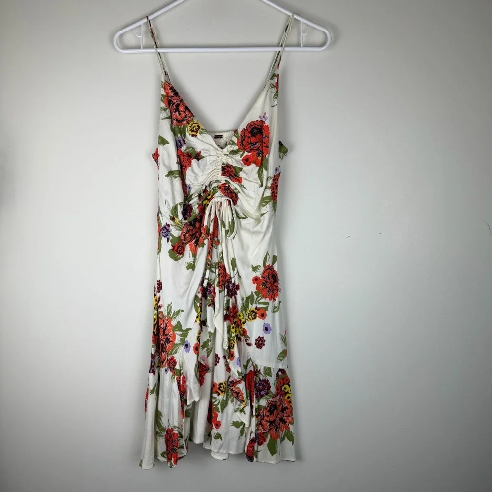 Free People Happy Heart Floral Mini Dress Ruched Ruffle size Small - Picture 2 of 7